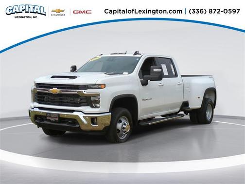 2025 Chevrolet Silverado 3500 LT