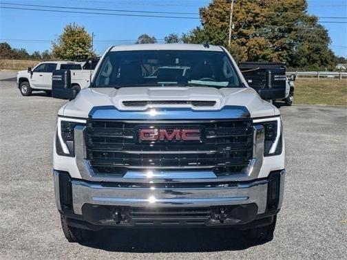 2025 GMC Sierra 2500 Base