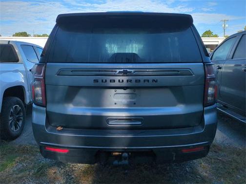 2022 Chevrolet Suburban 4WD Z71