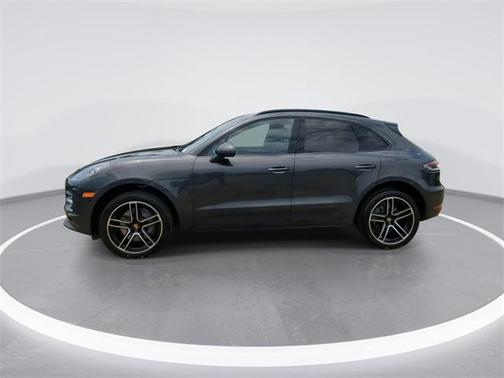 2021 Porsche Macan Base