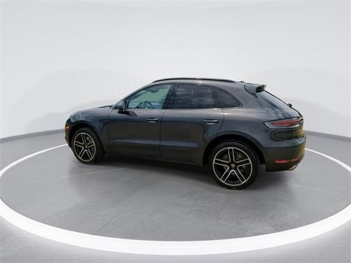 2021 Porsche Macan Base