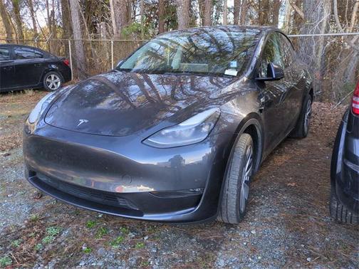 2024 Tesla Model Y Long Range Dual Motor All-Wheel Drive