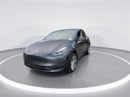 2024 Tesla Model Y Long Range Dual Motor All-Wheel Drive