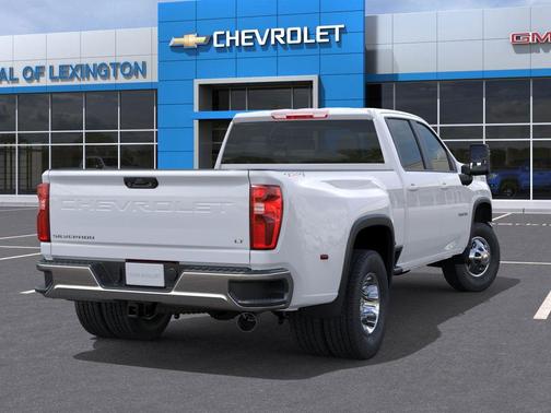 2026 Chevrolet Silverado 3500 LT