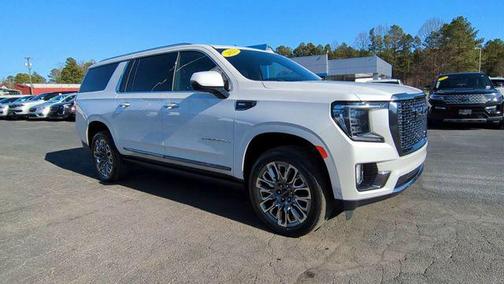 2023 GMC Yukon XL Denali Ultimate