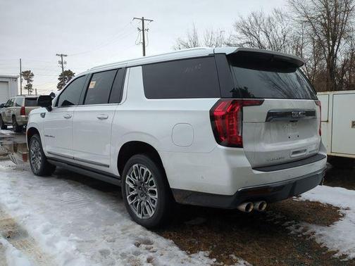 2023 GMC Yukon XL Denali Ultimate