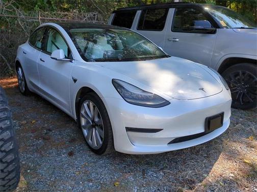 2020 Tesla Model 3 Standard Range Plus