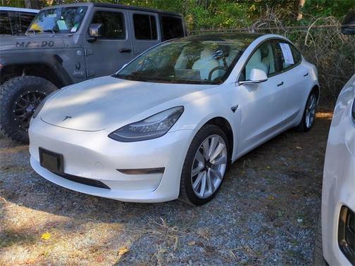 2020 Tesla Model 3 Standard Range Plus