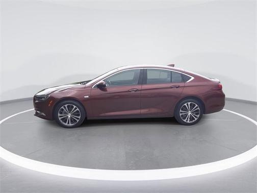 2018 Buick Regal Sportback Essence