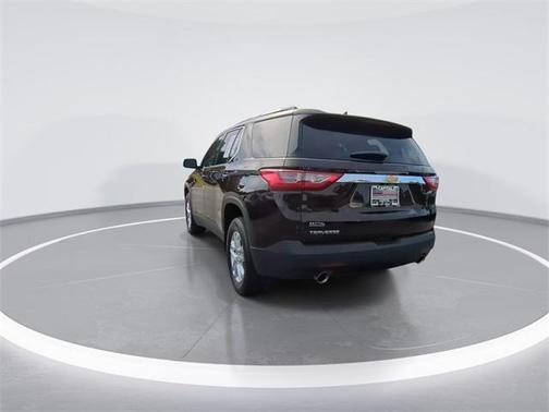 2021 Chevrolet Traverse LT Cloth