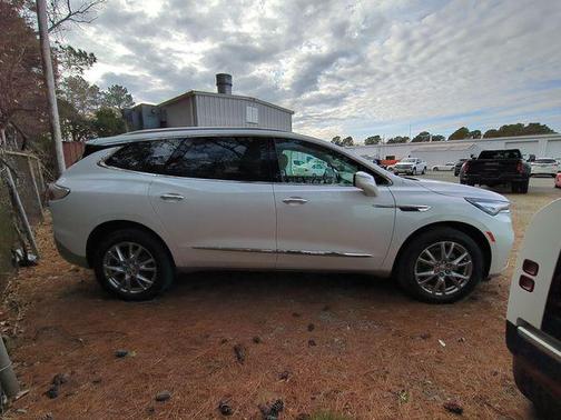 2023 Buick Enclave Premium FWD