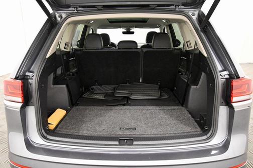 2023 Volkswagen Atlas 3.6L SEL Premium