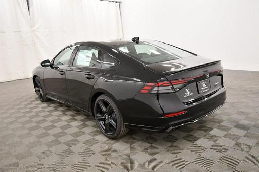 2025 Honda Accord Hybrid Base