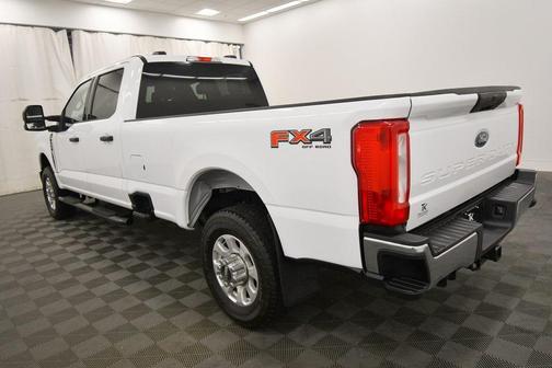 2024 Ford F-350 XLT
