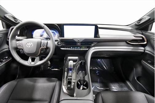 2025 Toyota Crown Signia Limited