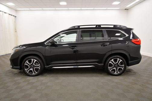 Crystal Black Silica 2024 Subaru Ascent Limited 8-Passenger