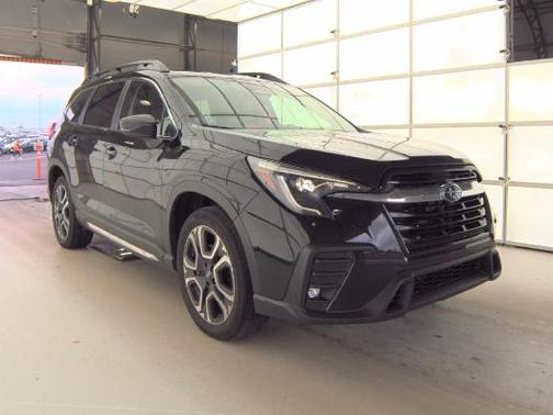 Crystal Black Silica 2024 Subaru Ascent Limited 8-Passenger