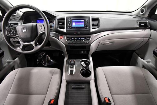Silver 2021 Honda Pilot LX