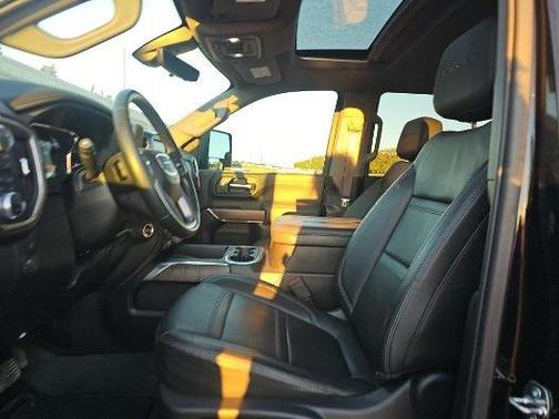 2023 GMC Sierra 3500 Denali