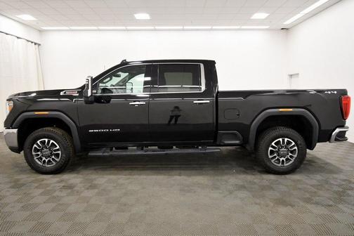 2021 GMC Sierra 2500 SLT