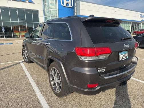 2019 Jeep Grand Cherokee Overland