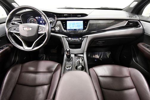 Crystal White Tricoat 2024 Cadillac XT6 Premium Luxury AWD