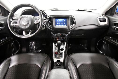 Laser Blue Pearlcoat 2018 Jeep Compass Latitude