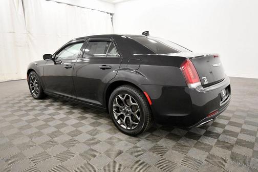 2018 Chrysler 300 S