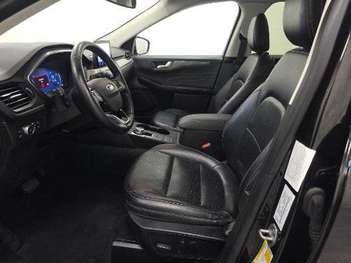 2021 Ford Escape Titanium