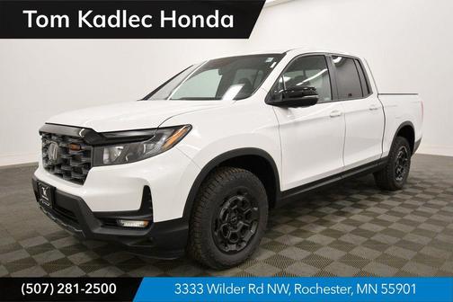 Platinum White Pearl 2026 Honda Ridgeline TrailSport+