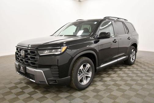 Crystal Black Pearl 2026 Honda Pilot EX-L