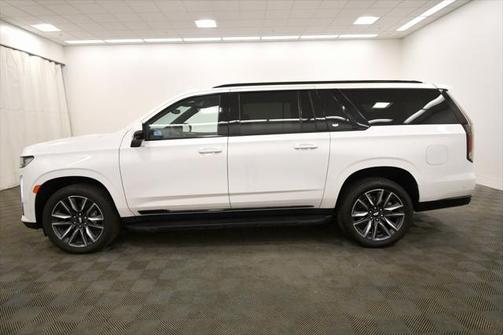 2023 Cadillac Escalade ESV Sport