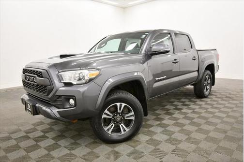 2017 Toyota Tacoma TRD Sport