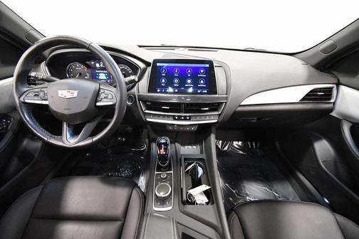 2022 Cadillac CT5 Luxury