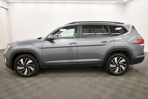 2024 Volkswagen Atlas 2.0T SE w/Technology 4MOTION
