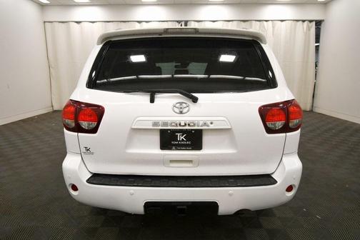 2018 Toyota Sequoia SR5