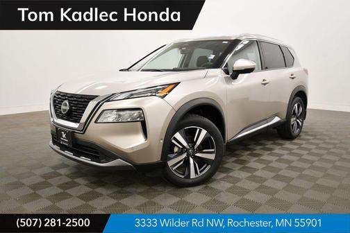 Champagne Silver Metallic 2023 Nissan Rogue SL