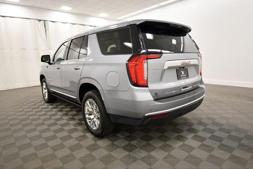 Sterling Metallic 2024 GMC Yukon Denali