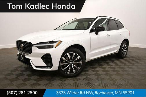 Crystal White 2024 Volvo XC60 B5 Plus Dark Theme