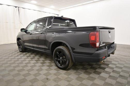 2022 Honda Ridgeline Black