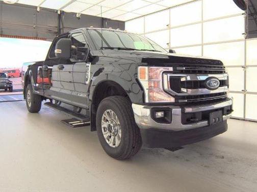 2022 Ford F-350 XLT