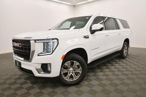2024 GMC Yukon XL SLE