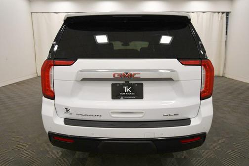 2024 GMC Yukon XL SLE