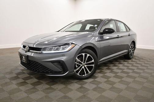 Platinum Gray Metallic 2025 Volkswagen Jetta 1.5T Sport