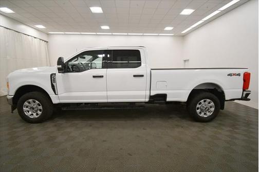2023 Ford F-350 XLT