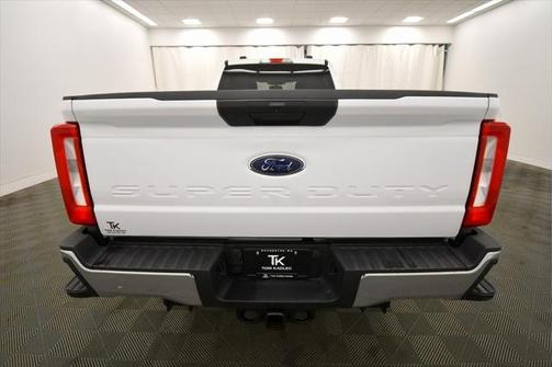 2023 Ford F-350 XLT