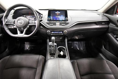 2020 Nissan Altima 2.5 SV