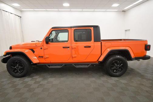 2023 Jeep Gladiator Sport S