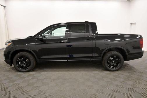 Crystal Black Pearl 2026 Honda Ridgeline Black