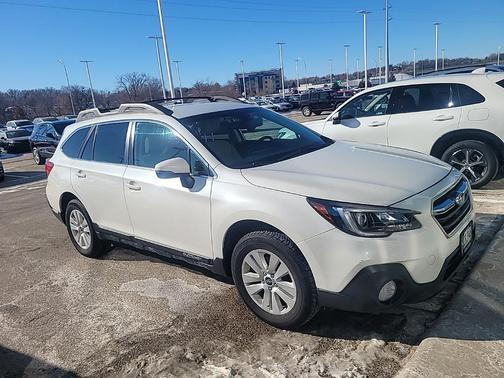 2018 Subaru Outback 2.5i Premium